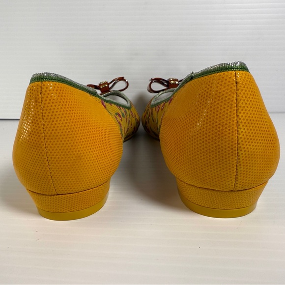 Poetic License Yellow and Orange Bow Flats NWT - Picture 3 of 14
